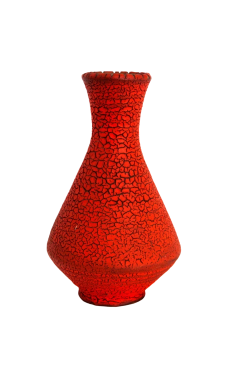 Piros mázas, repesztett felületű kerámia váza a Gorka Kerámiamúzeumban
