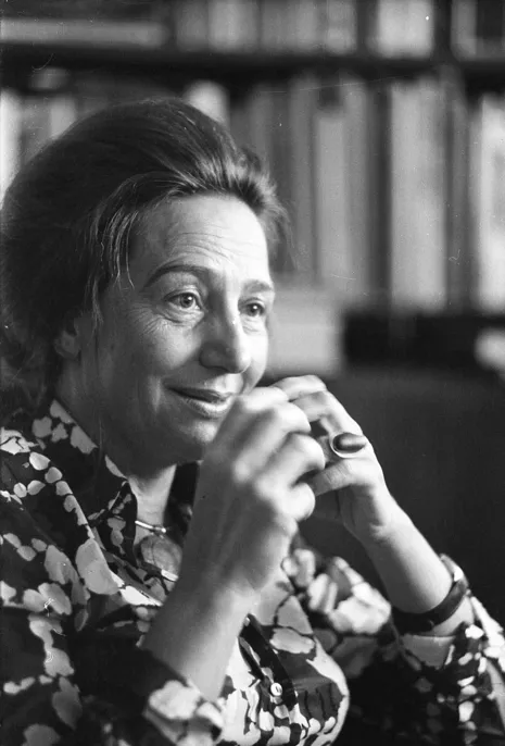 Gorka Lívia portréja – archív fotó a Gorka Kerámiamúzeumban