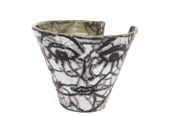 Arcmotívumos kerámia edény Gorka stílusban